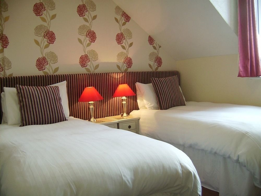 Langdon Villa Guest House Tenby Exterior photo